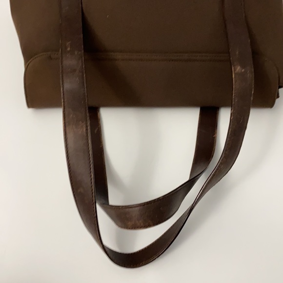 Authentic Salvatore Ferragamo Shoulder/Handbag - Picture 4 of 11